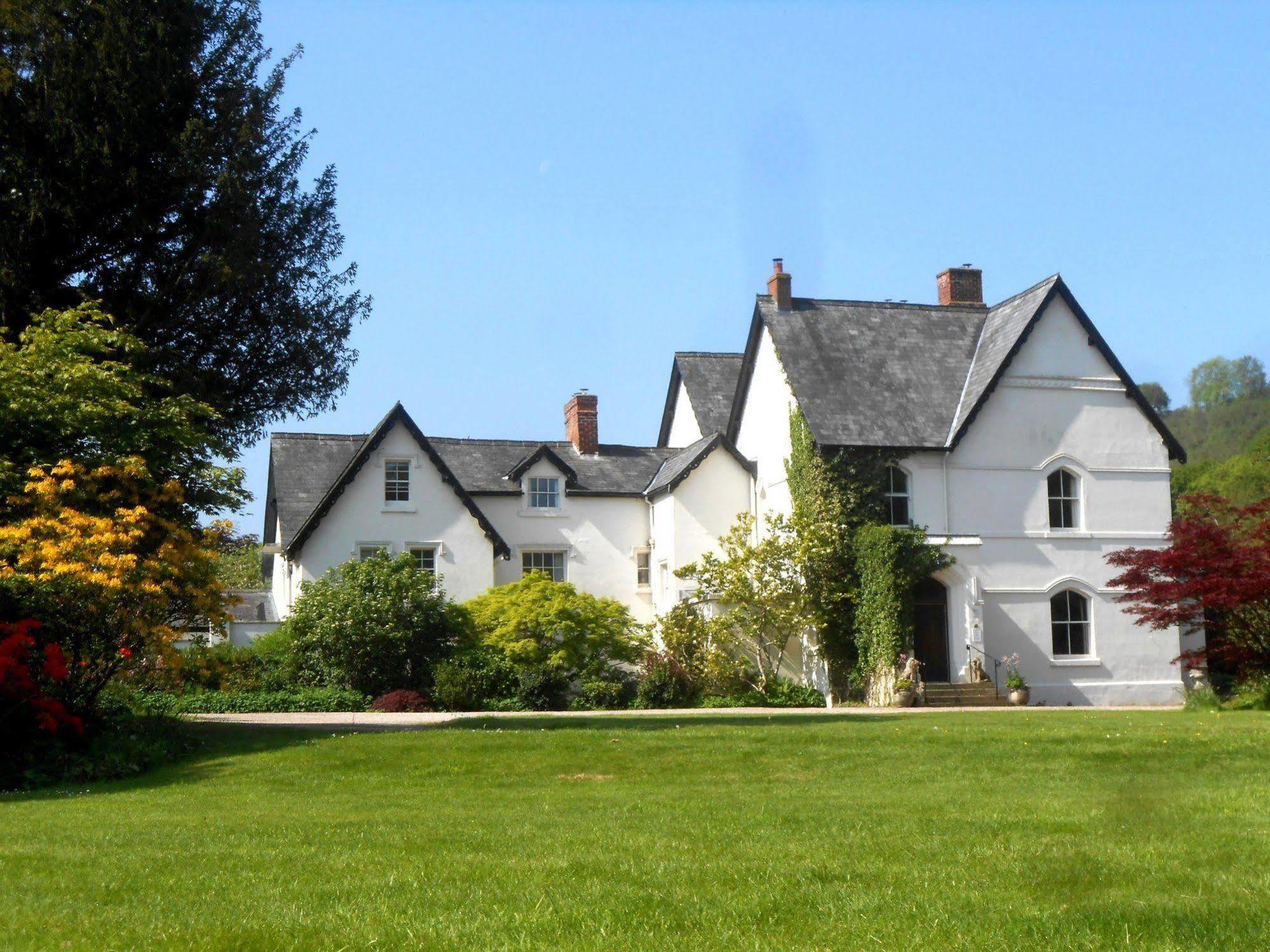 The Forest Country House B&B Newtown  Bagian luar foto